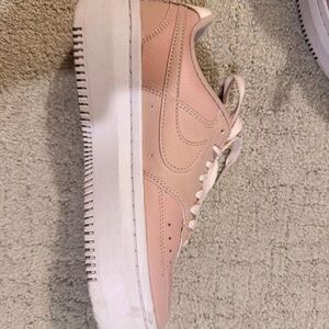 Nike women's platform sneakers!